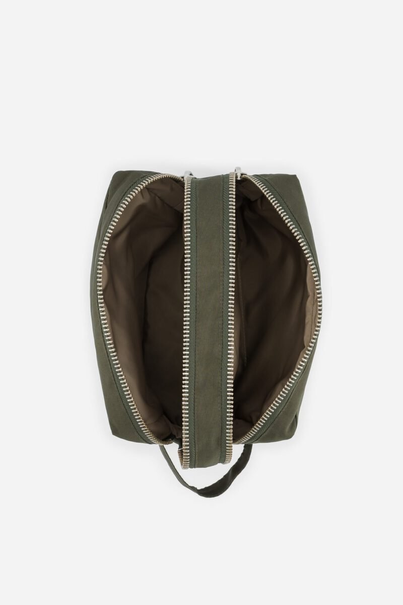 CHARONNE-Kaki-3.jpg CHARONNE-Kaki-3.jpg