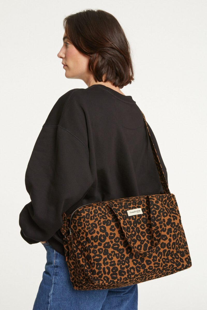 SAUVAL-Leopard_Camel.jpg SAUVAL-Leopard_Camel.jpg