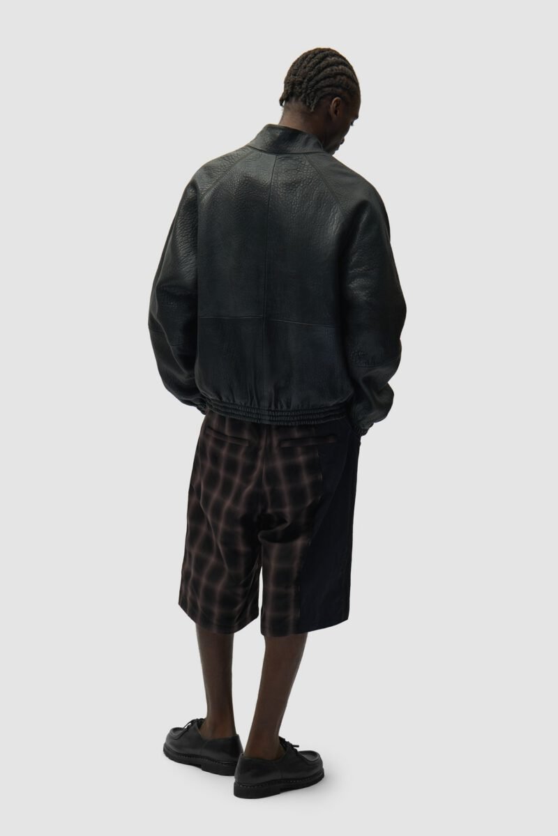 SS26-064JBLACK3.jpg SS26-064JBLACK3.jpg