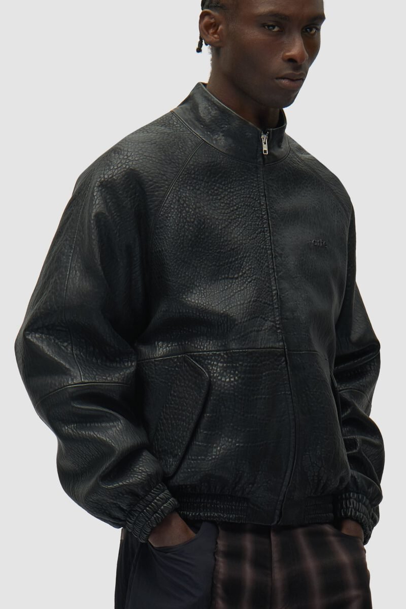 SS26-064JBLACK6.jpg SS26-064JBLACK6.jpg