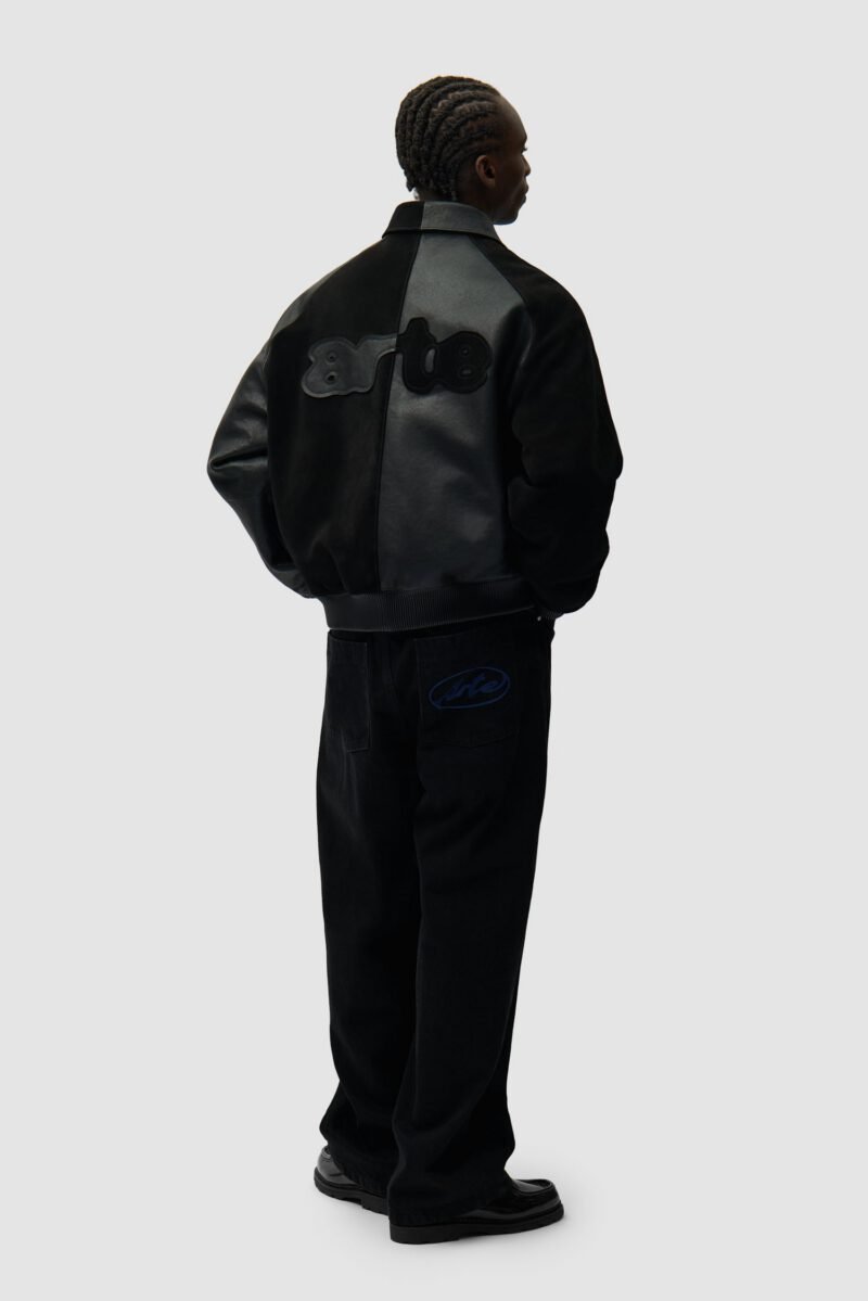 SS26-068JBLACK3.jpg SS26-068JBLACK3.jpg