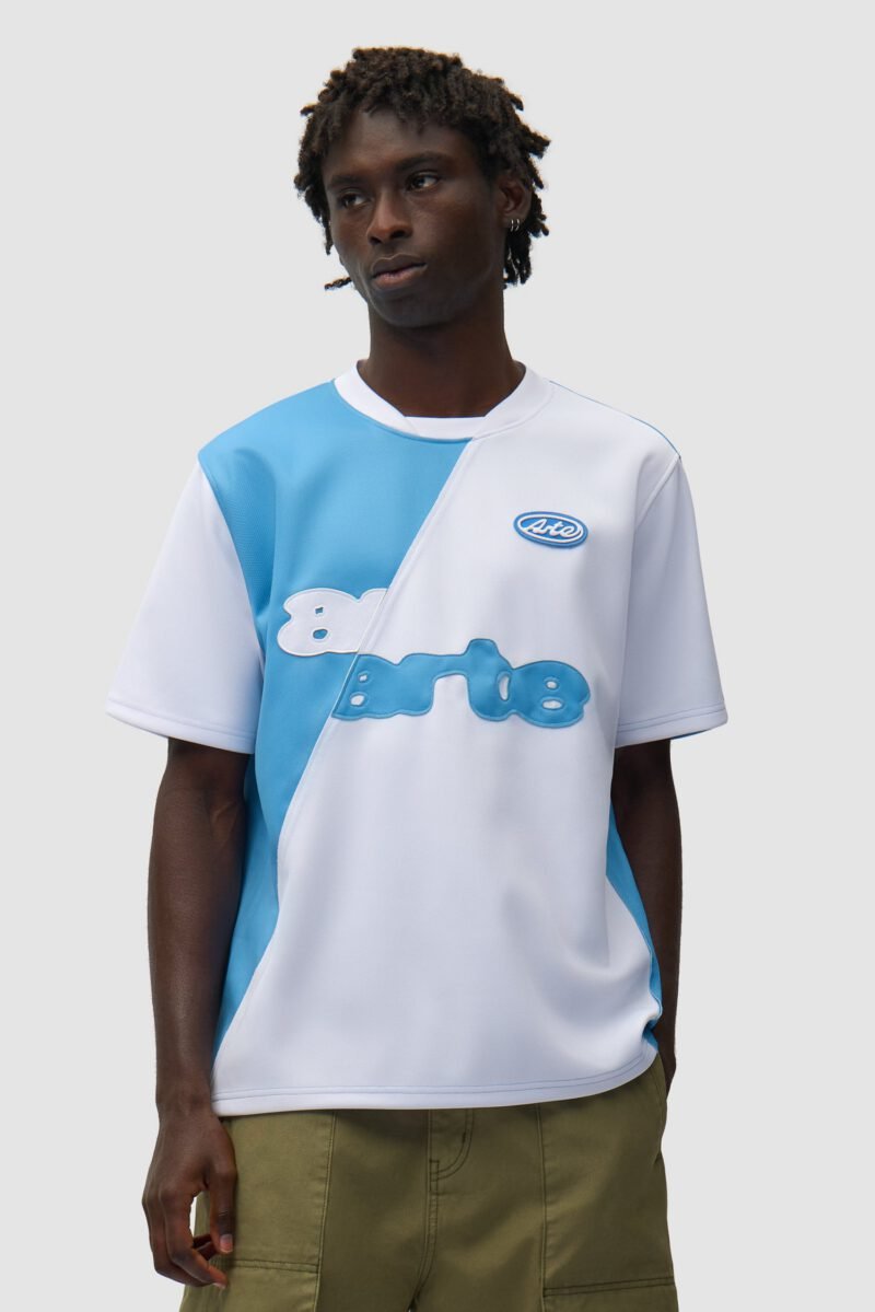 SS26-082TBLUE-WHITE2.jpg SS26-082TBLUE-WHITE2.jpg