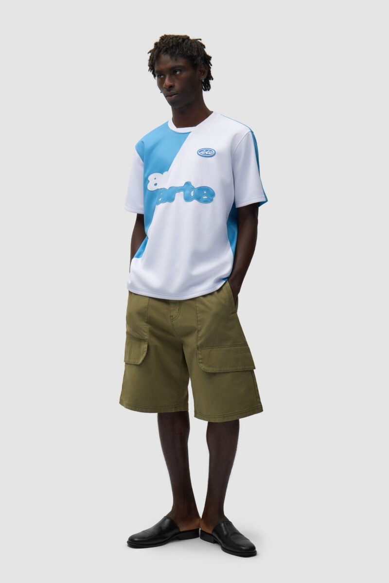 SS26-082TBLUE-WHITE5.jpg SS26-082TBLUE-WHITE5.jpg