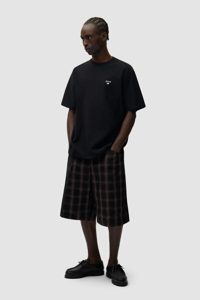 SS26-125TBLACK5.jpg SS26-125TBLACK5.jpg