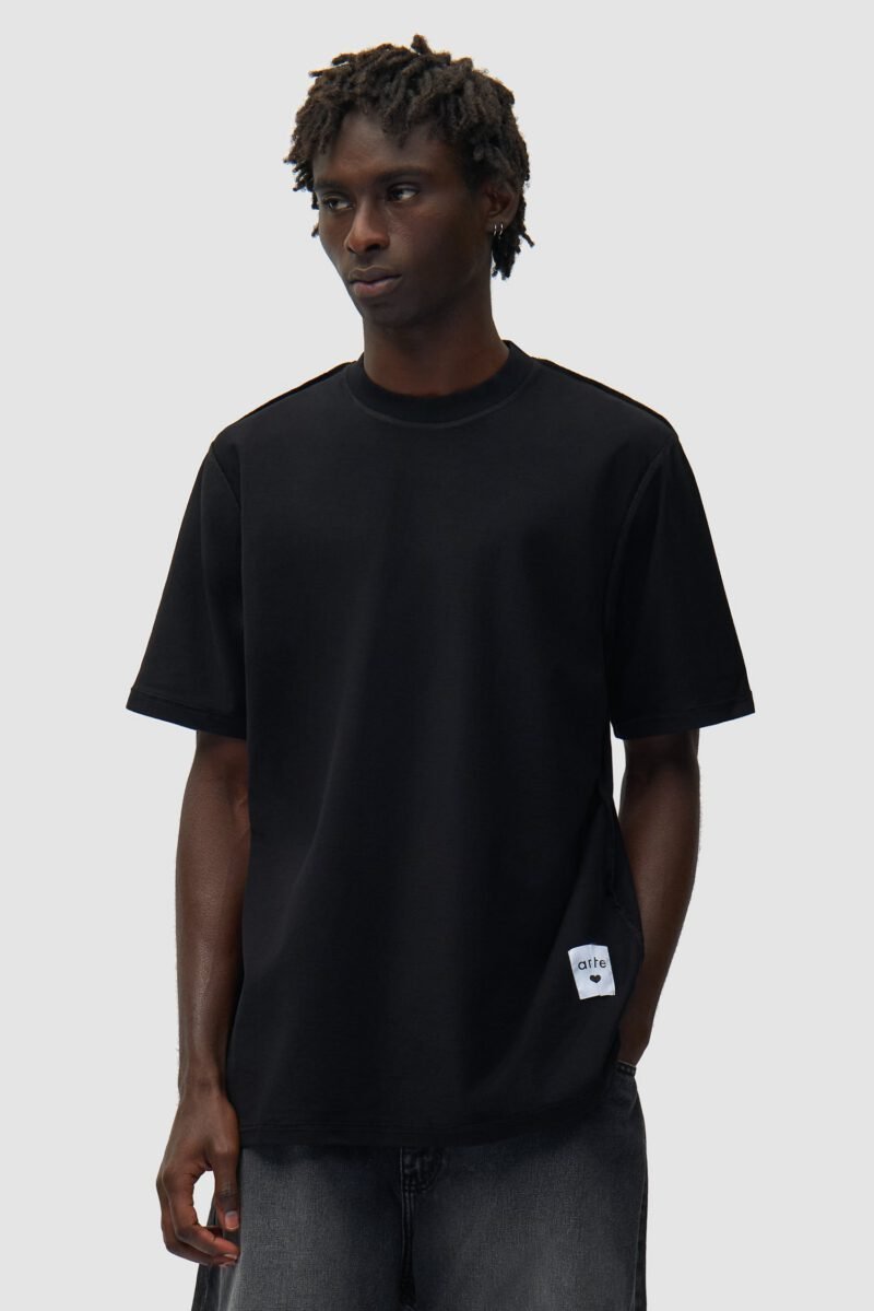 SS26-190TBLACK2.jpg SS26-190TBLACK2.jpg