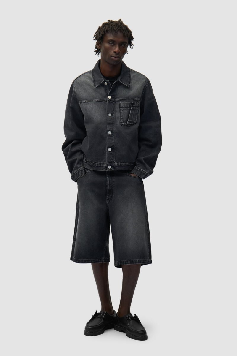 SS26-210SHOFADEBLACK6.jpg SS26-210SHOFADEBLACK6.jpg