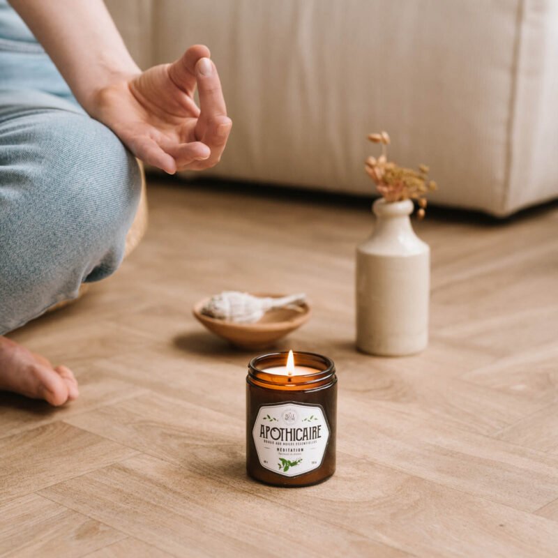 bougie-huile-essentielle-meditation-276934.jpg bougie-huile-essentielle-meditation-276934.jpg