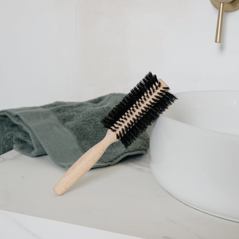 Cheveux ronde à brushing en poils de sanglier - Brosse Artisanale
