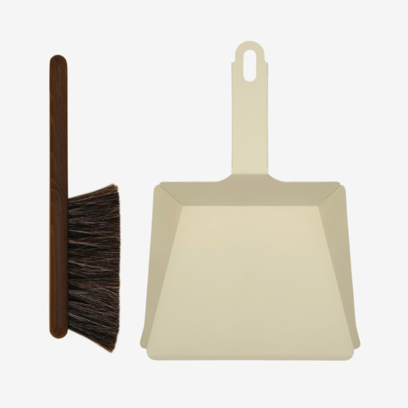 coffret-frene-pelle-balayette-sable.png coffret-frene-pelle-balayette-sable.png