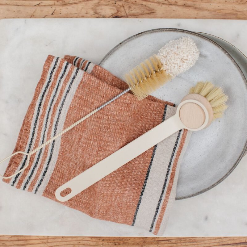 goupillon-sable.jpg goupillon-sable.jpg