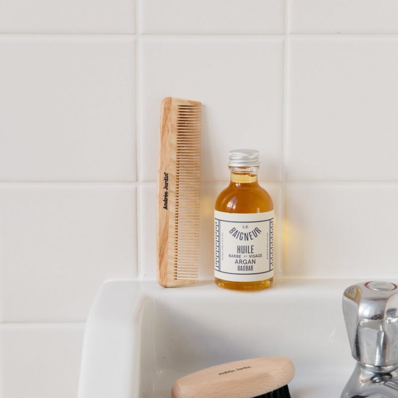 peigne-fin-barbe-7232.jpg peigne-fin-barbe-7232.jpg