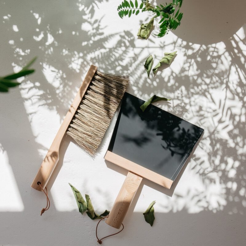 Balayette Clynk Nature - Pelle Design